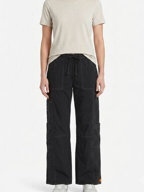 Lucy Activewear Black Cargo Utility Pants Medium Short Nylon Spandex Gorpcore